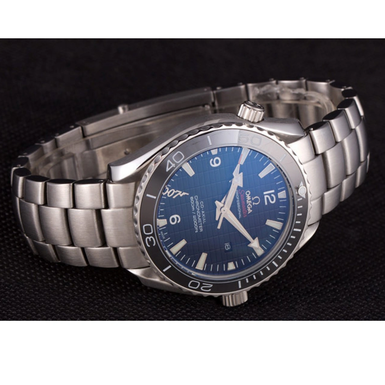 1015 Swiss Omega James Bond Skyfall Black Dial and Black Bezel som74 621407